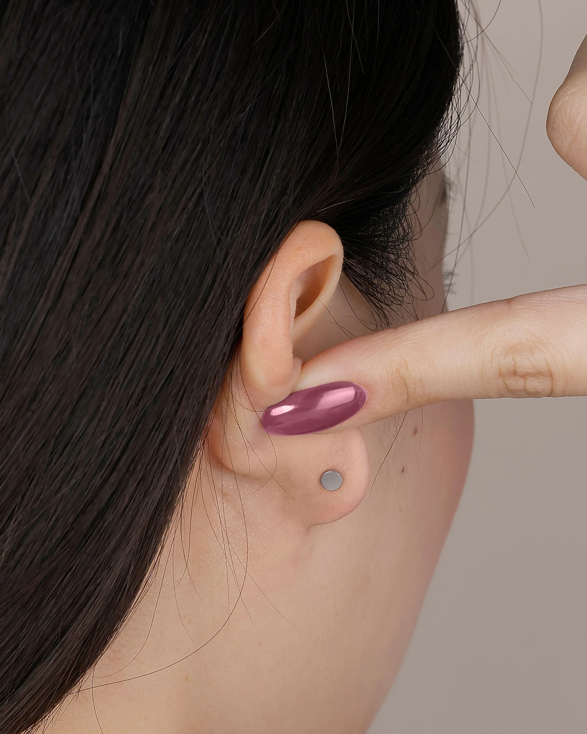 Chrystal Duo Flatback Earrings in Silver - Image 4