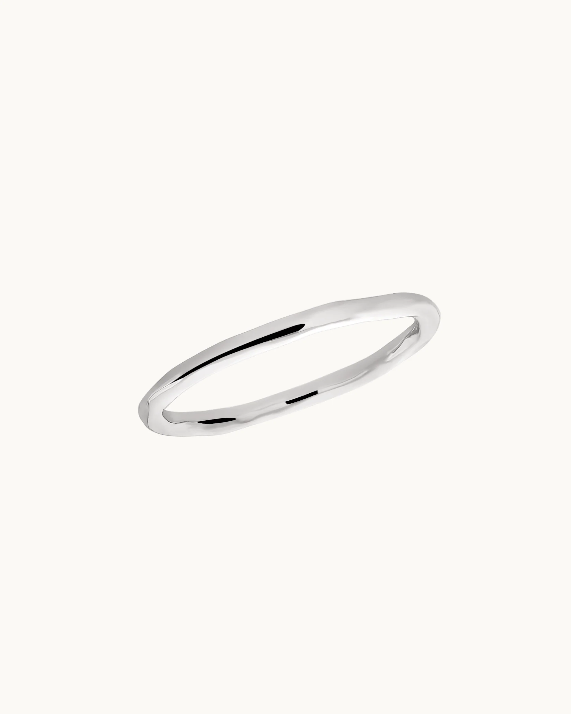 Elsie Minimalist Band Ring in Silver