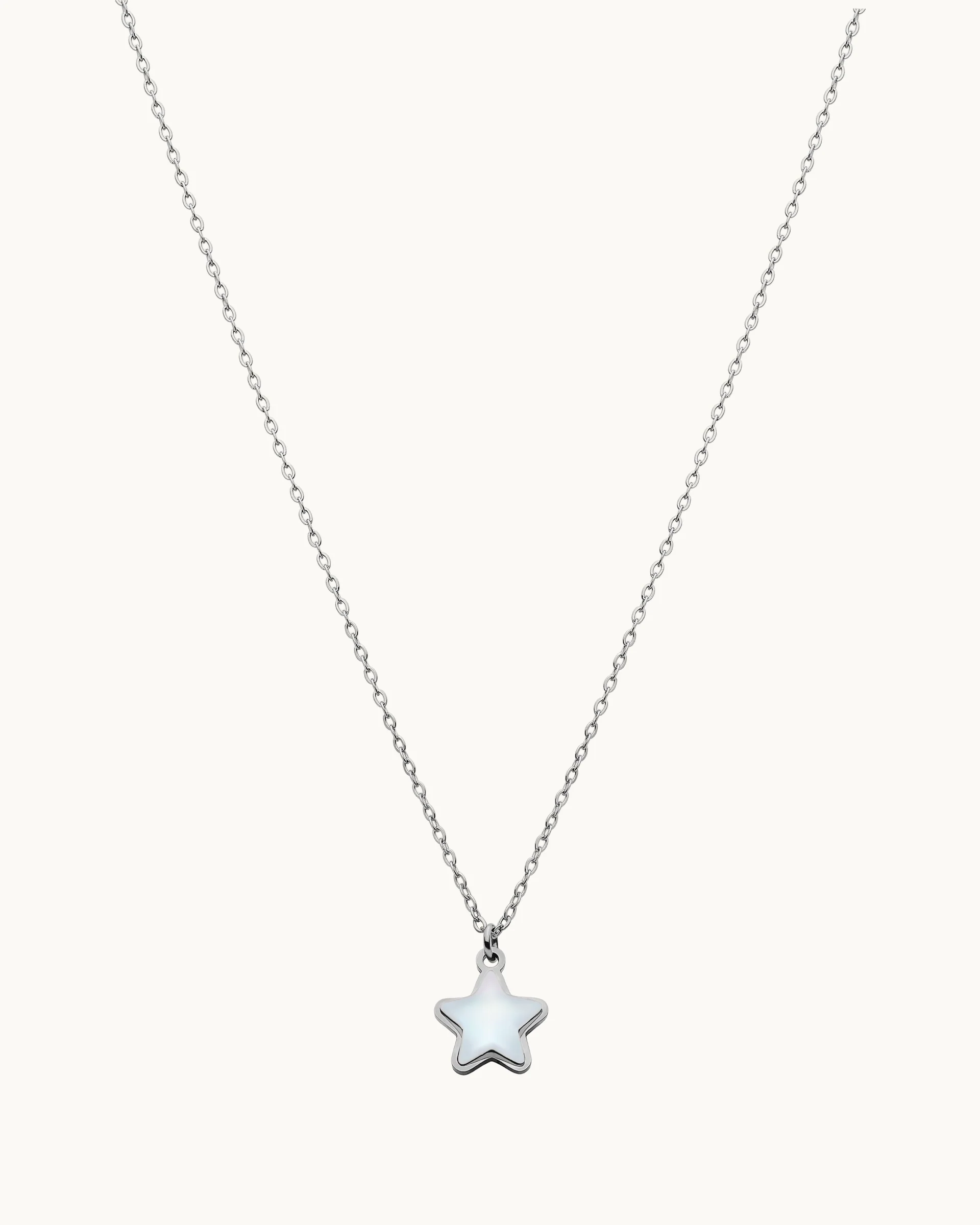 Kendra Star Necklace in Silver