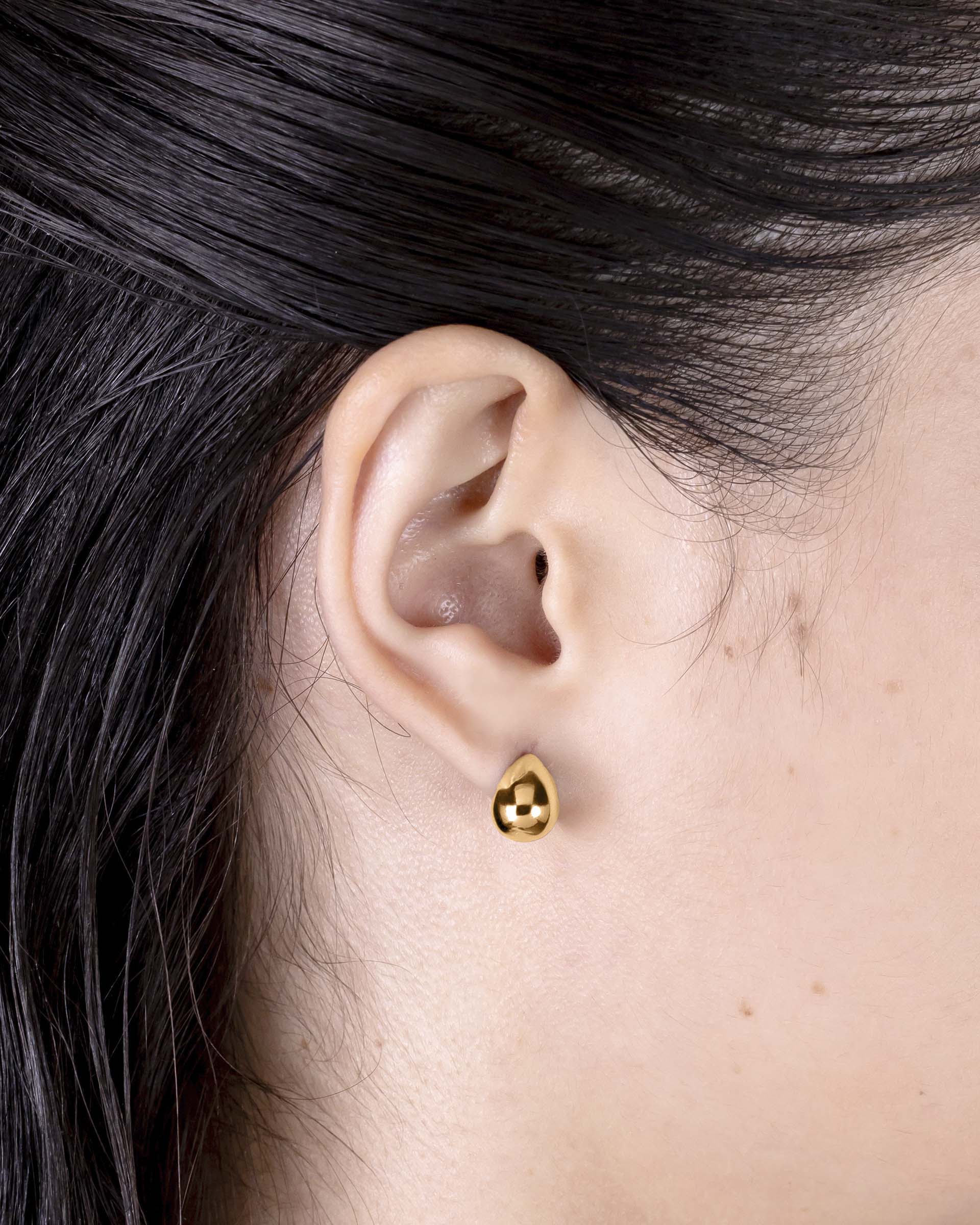 Lara Teardrop Stud Earrings in Gold - Image 2