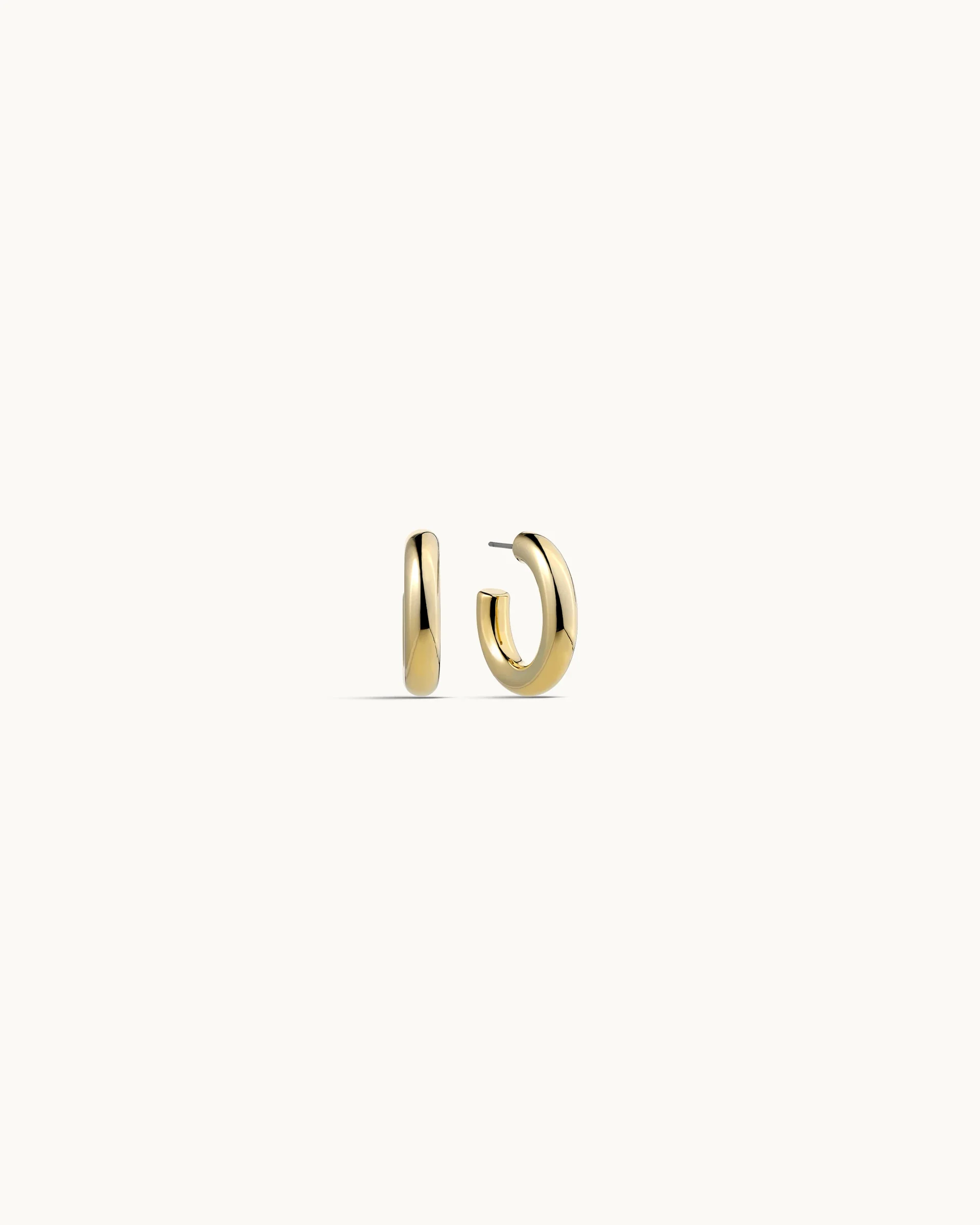 Mara Hoop Earrings in Gold